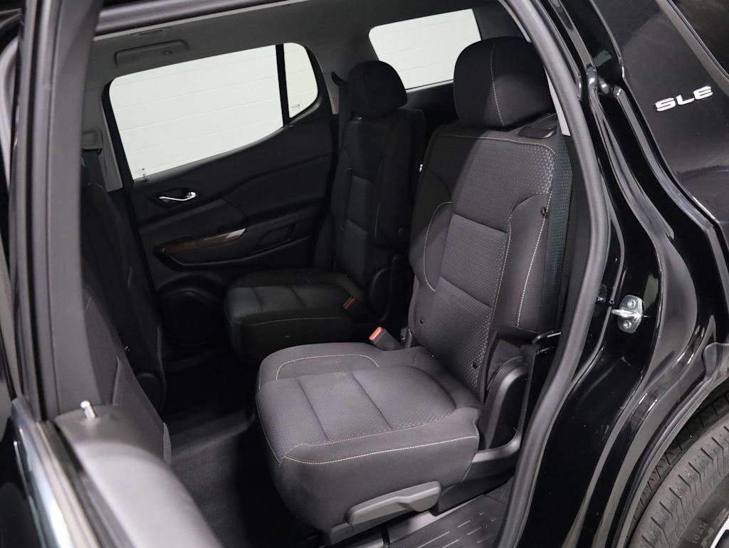 Thumbnail: 2023 GMC Acadia - 13