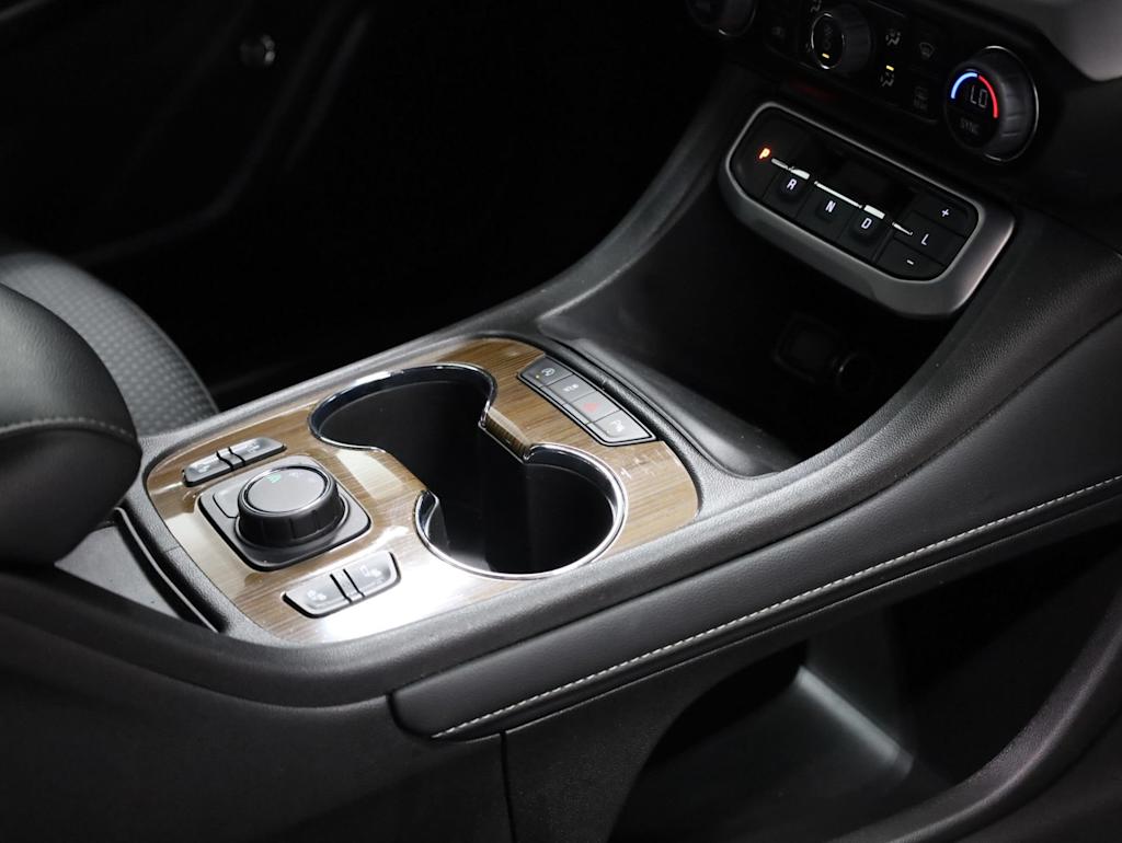 Thumbnail: 2023 GMC Acadia - 17