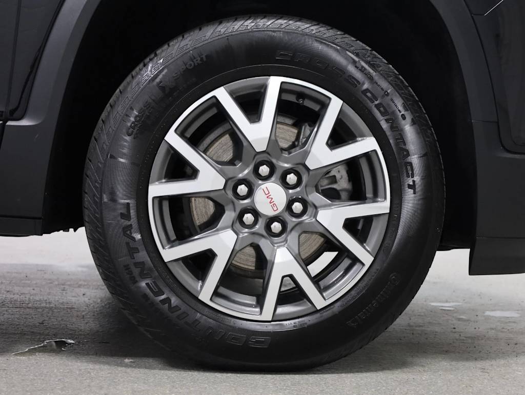Thumbnail: 2023 GMC Acadia - 25