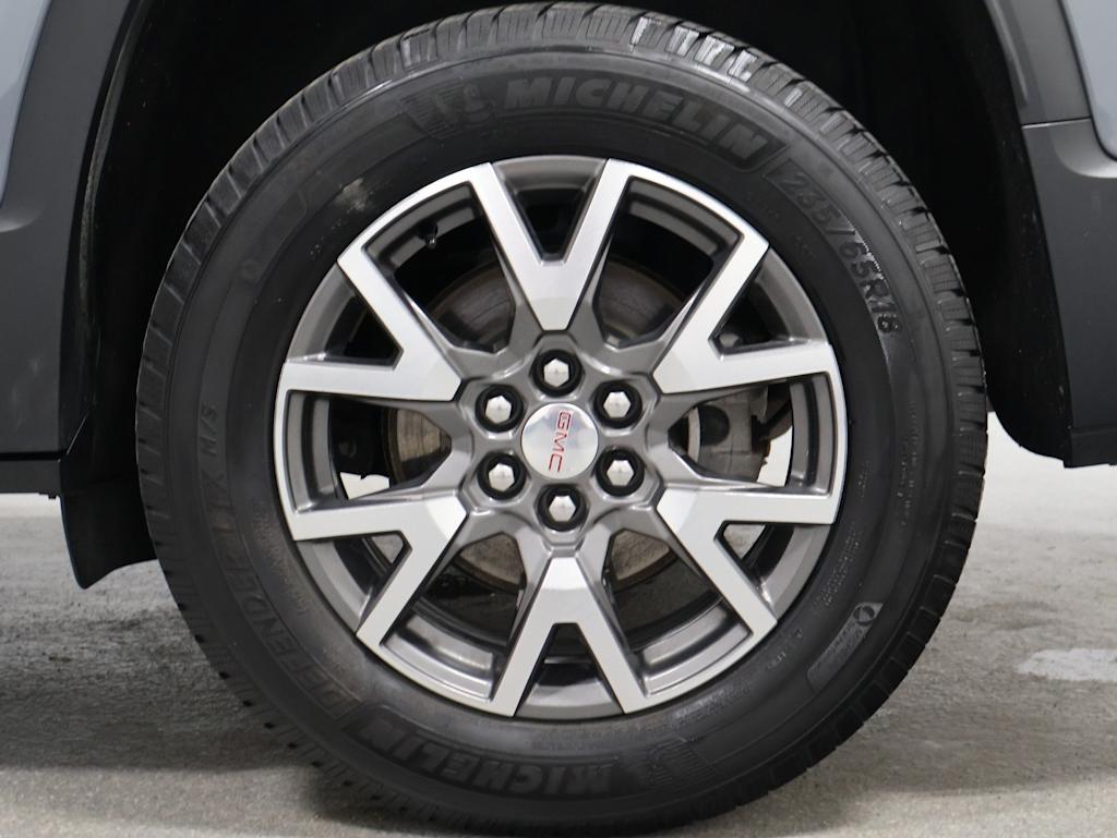 Thumbnail: 2020 GMC Acadia - 38