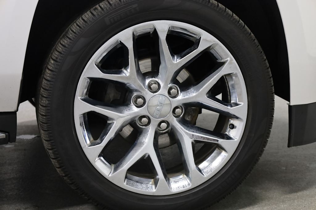 2017 GMC Yukon SLT 23