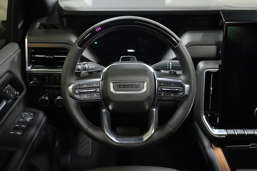 Thumbnail: 2025 GMC Yukon - 14
