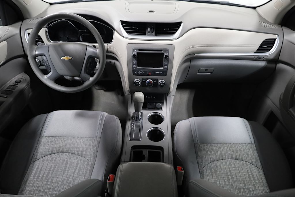 2017 Chevrolet Traverse LS 15