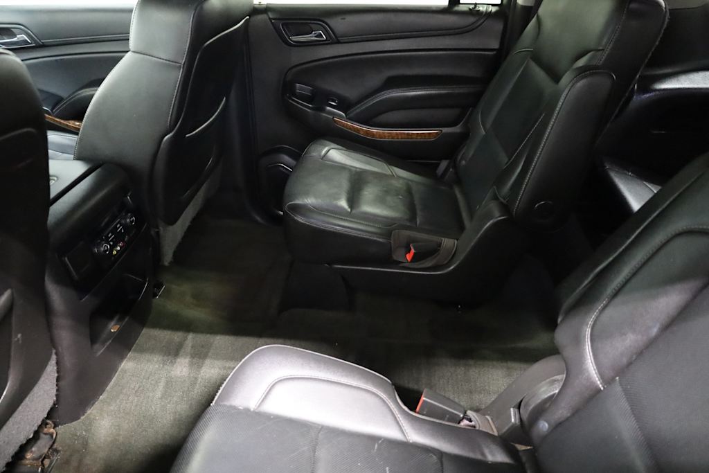 Thumbnail: 2016 Chevrolet Suburban - 13