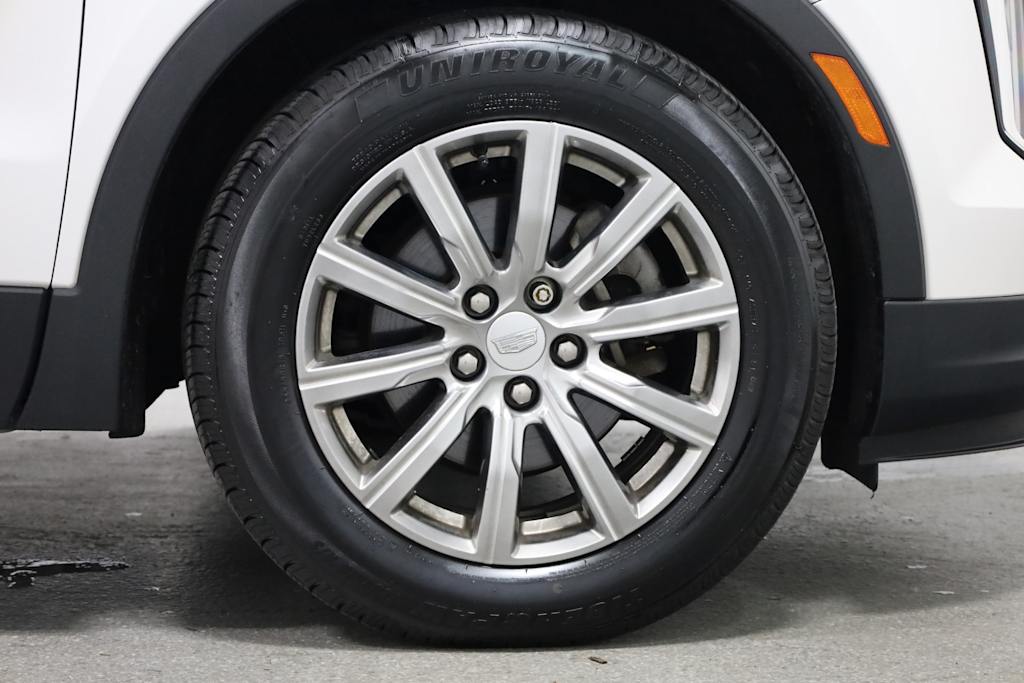 Thumbnail: 2019 Cadillac XT4 - 24