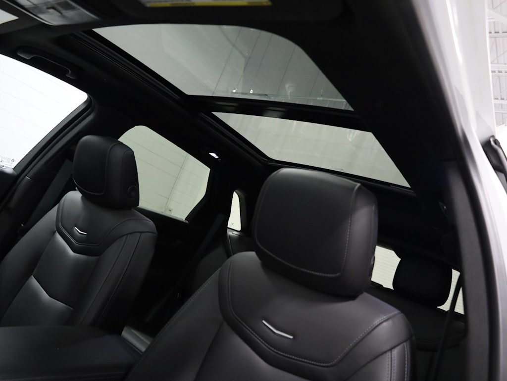 Thumbnail: 2023 Cadillac XT5 - 29