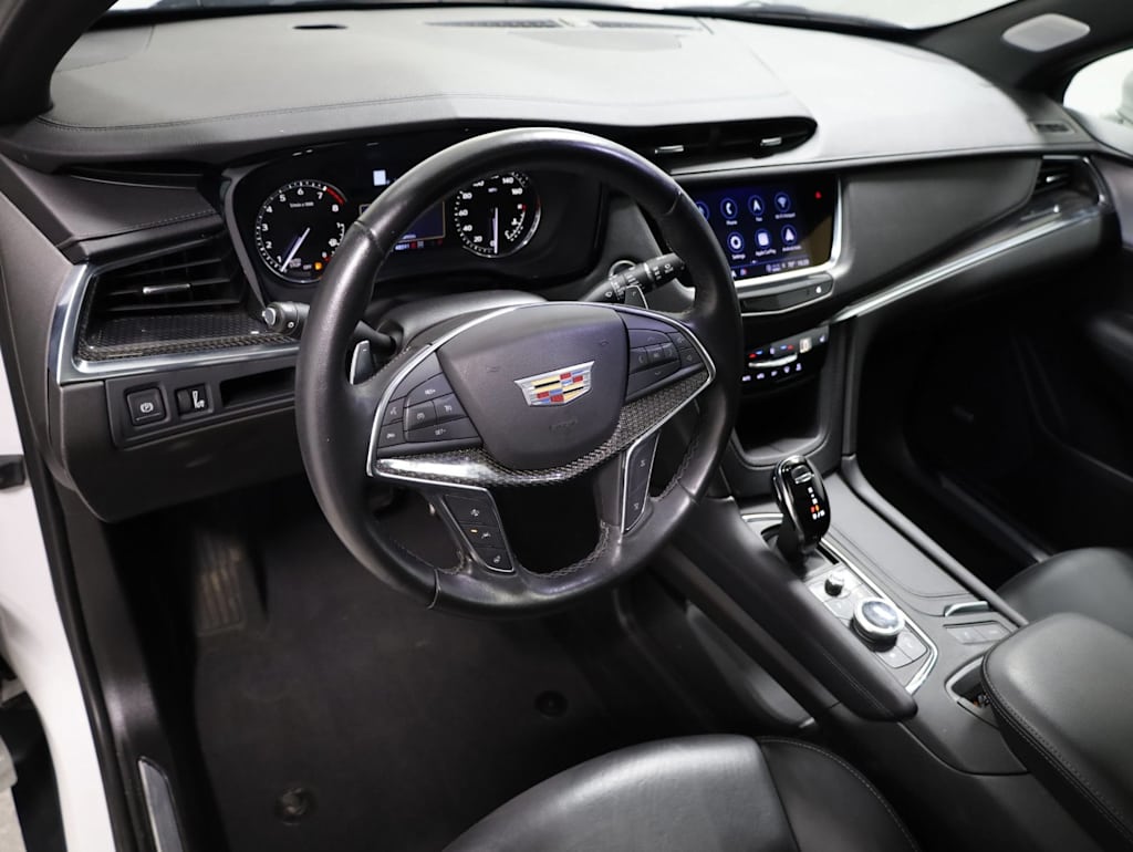 Thumbnail: 2023 Cadillac XT5 - 2