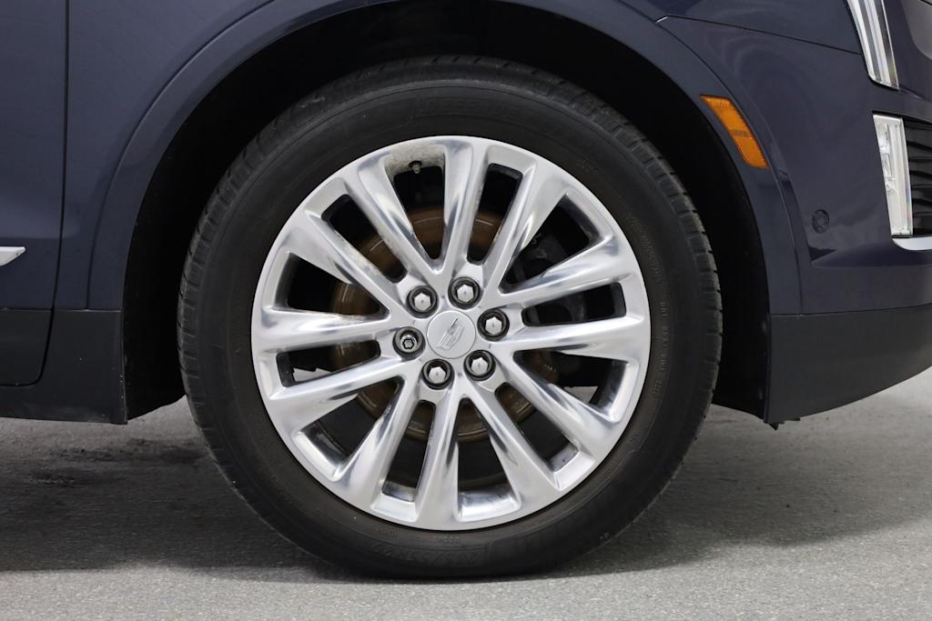 Thumbnail: 2018 Cadillac XT5 - 19