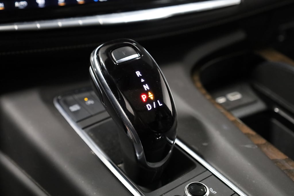 Thumbnail: 2024 Cadillac Escalade - 17