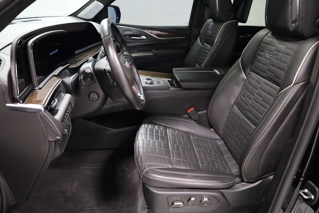 Thumbnail: 2023 Cadillac Escalade - 11