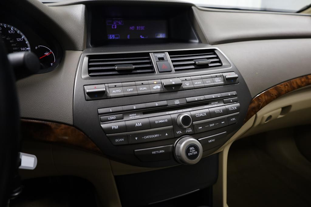 Thumbnail: 2009 Honda Accord - 15