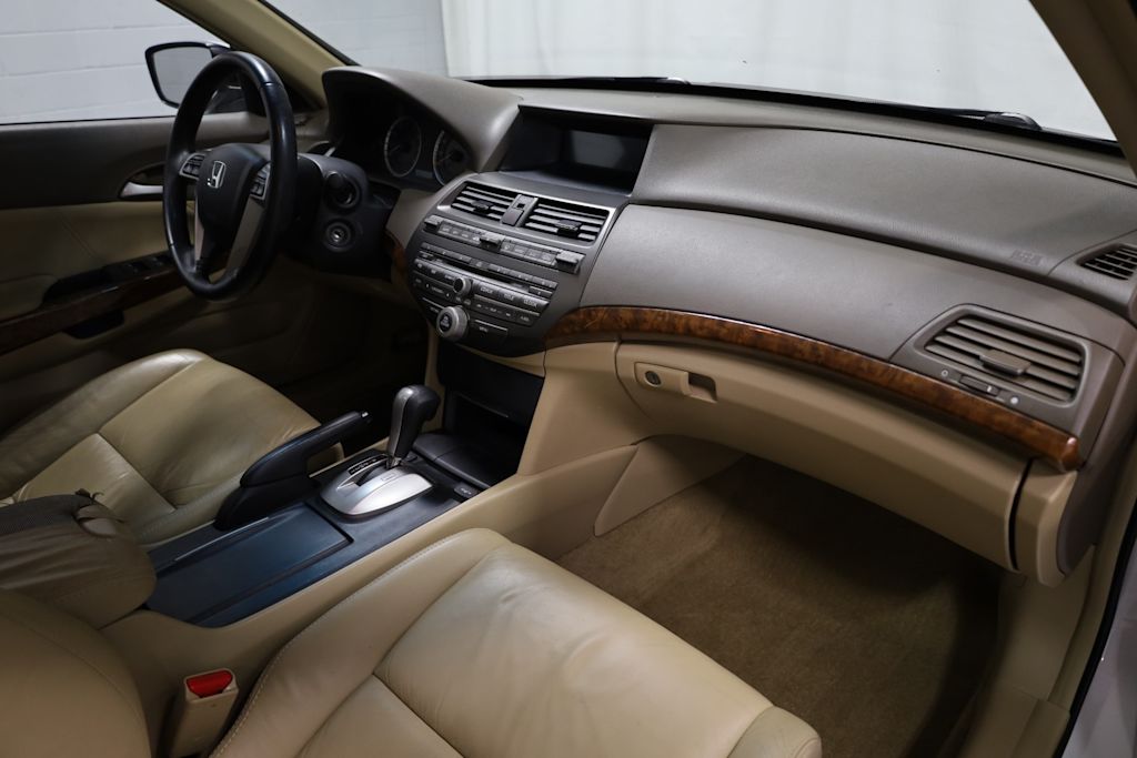 Thumbnail: 2009 Honda Accord - 9