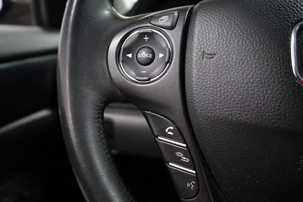 Thumbnail: 2013 Honda Accord - 28