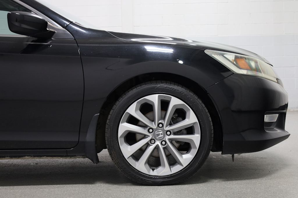 Thumbnail: 2013 Honda Accord - 8