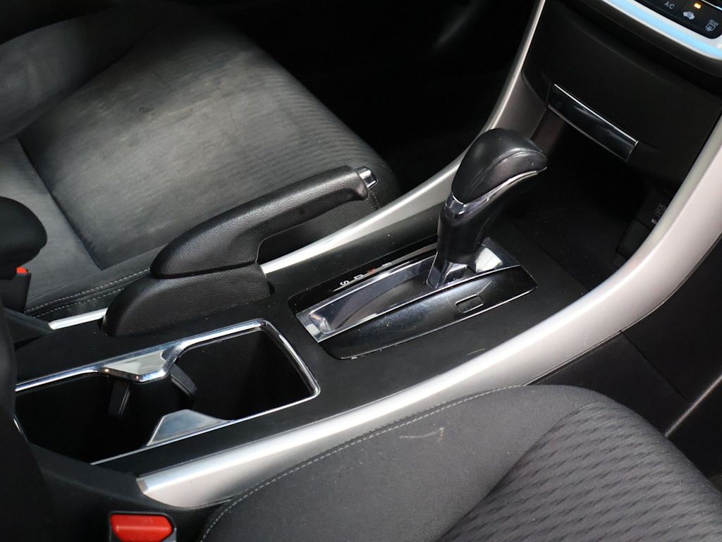Thumbnail: 2013 Honda Accord - 14