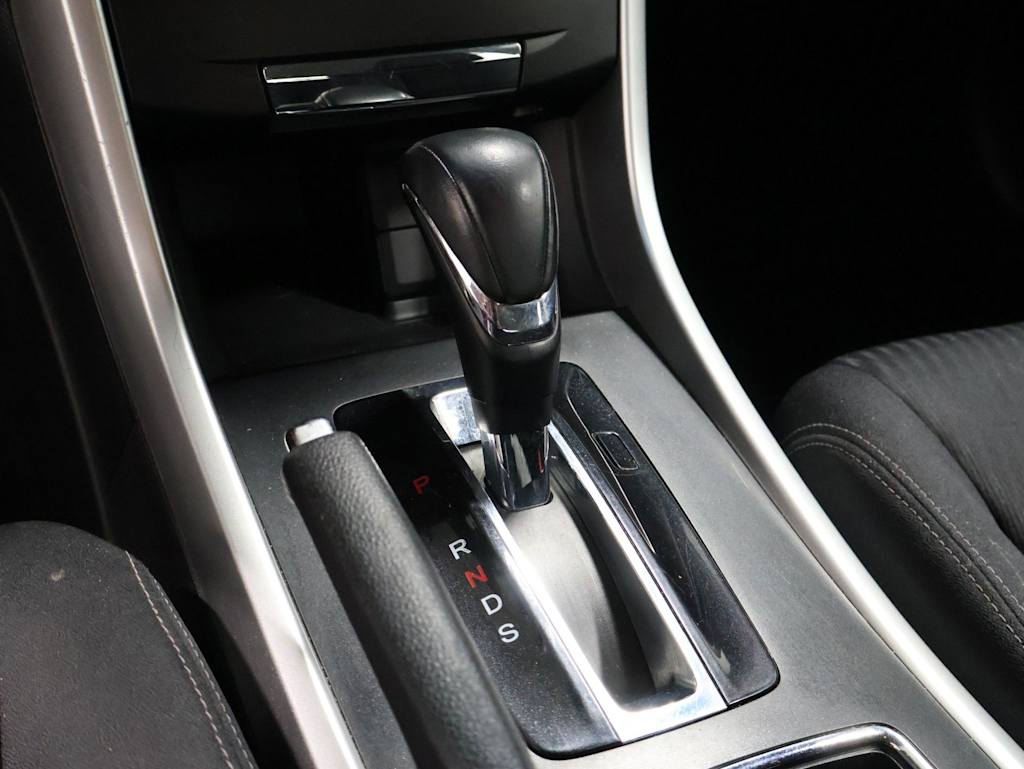 Thumbnail: 2013 Honda Accord - 28