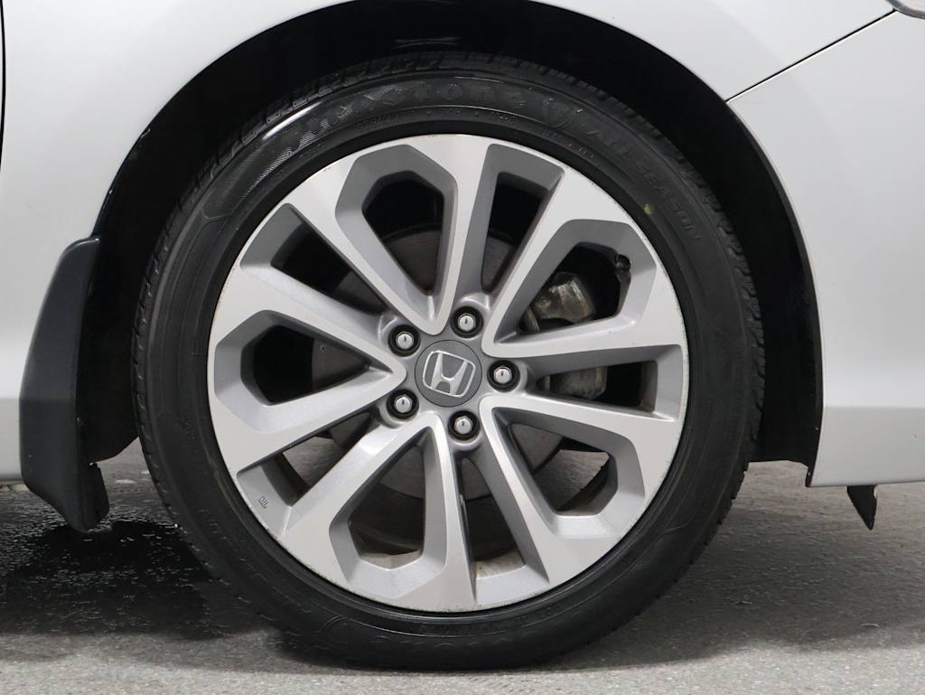 Thumbnail: 2013 Honda Accord - 21
