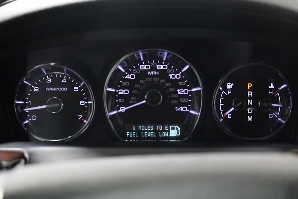 Thumbnail: 2011 Lincoln MKS - 16