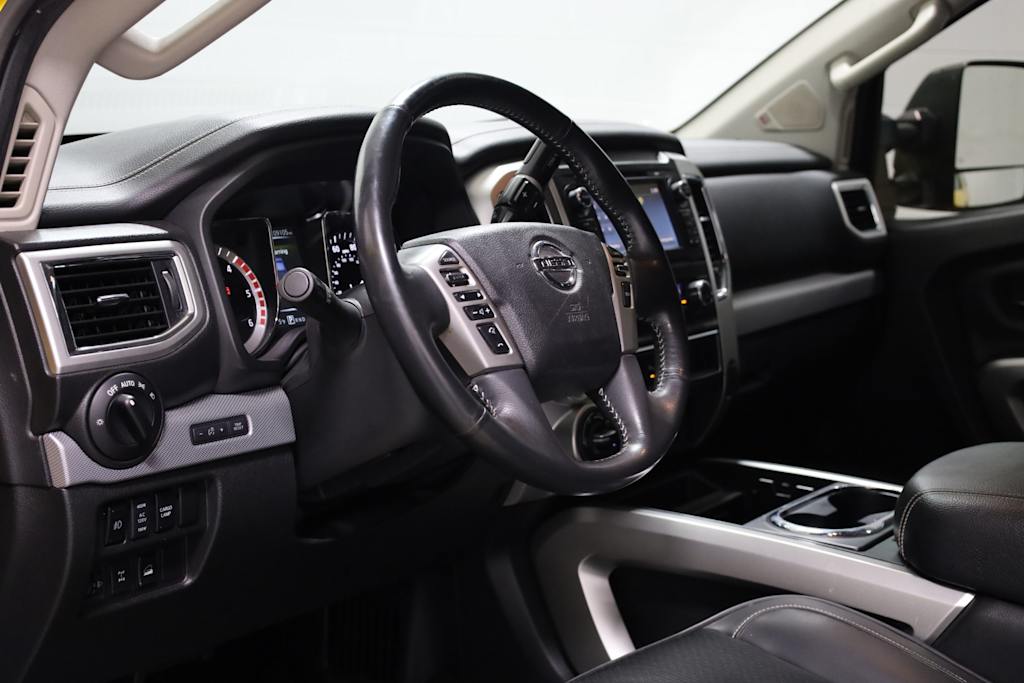 2016 Nissan Titan PRO-4X 2