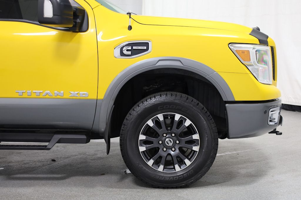 2016 Nissan Titan PRO-4X 7