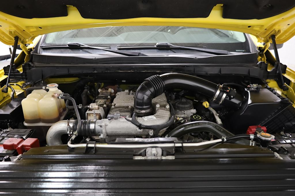 2016 Nissan Titan PRO-4X 8