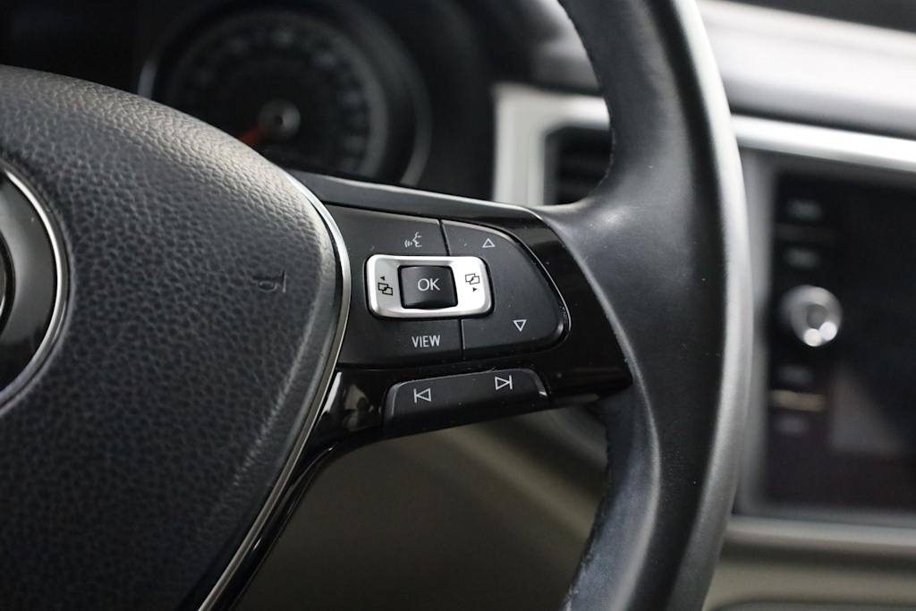 Thumbnail: 2019 Volkswagen Atlas - 32