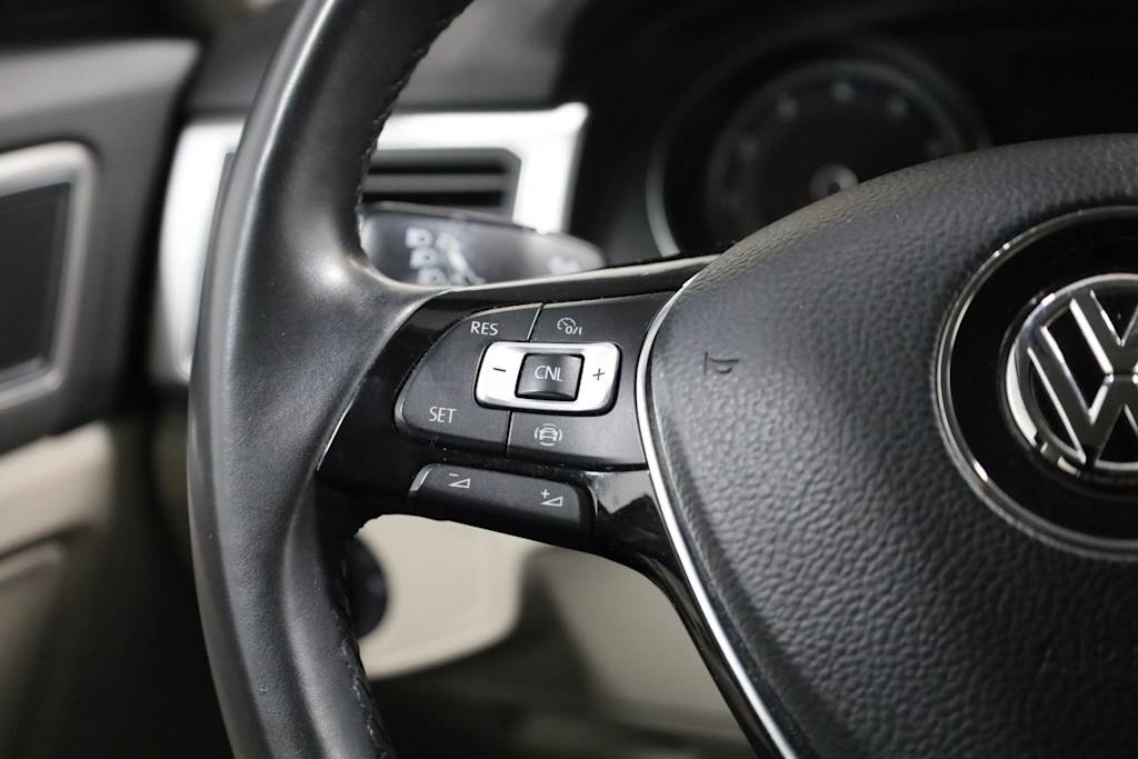 Thumbnail: 2019 Volkswagen Atlas - 31