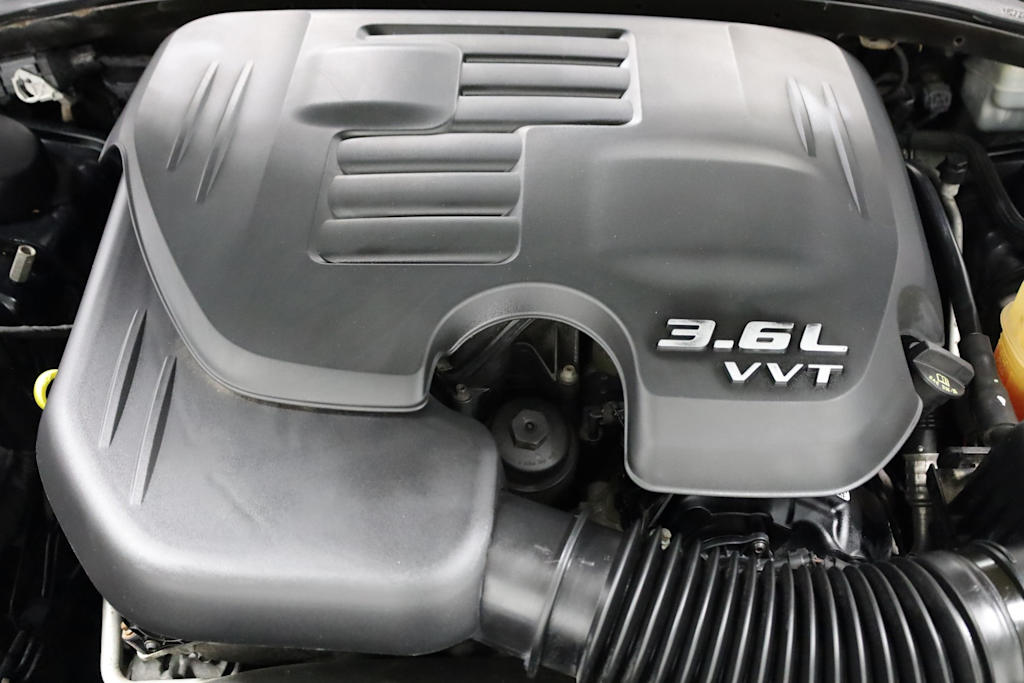 Thumbnail: 2012 Chrysler 300 - 9