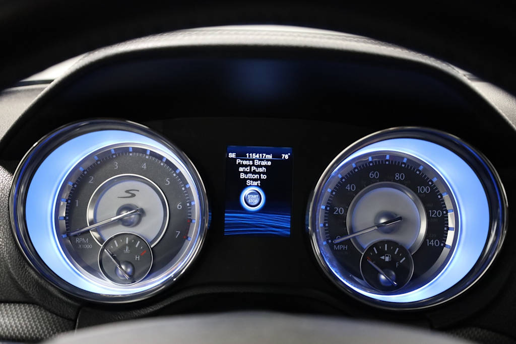 Thumbnail: 2012 Chrysler 300 - 18