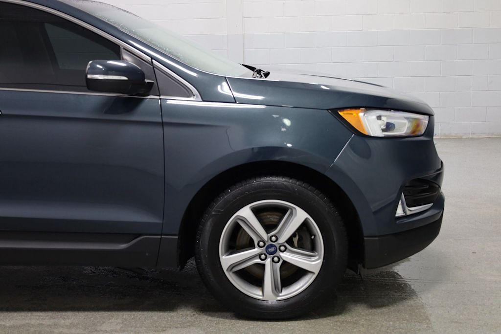 Thumbnail: 2019 Ford Edge - 7