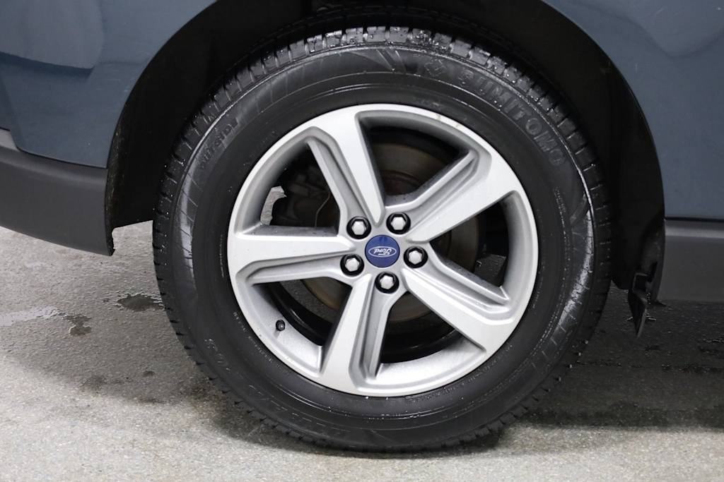 Thumbnail: 2019 Ford Edge - 38