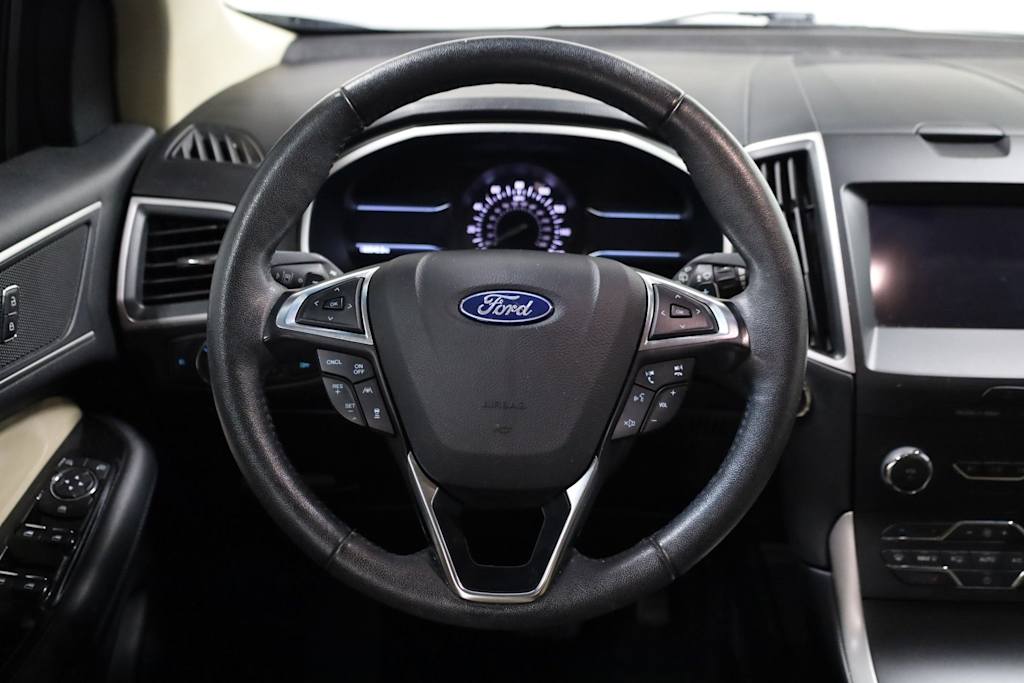 Thumbnail: 2019 Ford Edge - 14