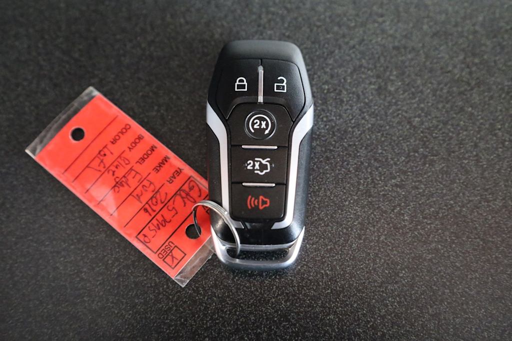 Thumbnail: 2016 Ford Edge - 20