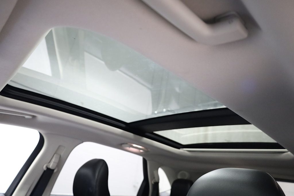 Thumbnail: 2016 Ford Edge - 28