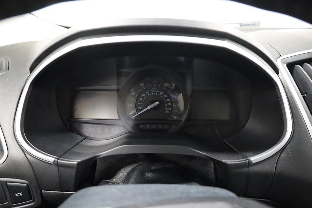 Thumbnail: 2016 Ford Edge - 18