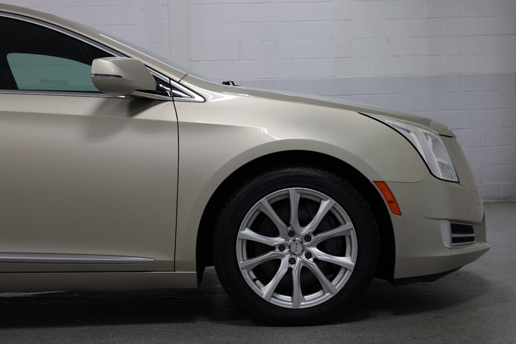 Thumbnail: 2015 Cadillac XTS - 8
