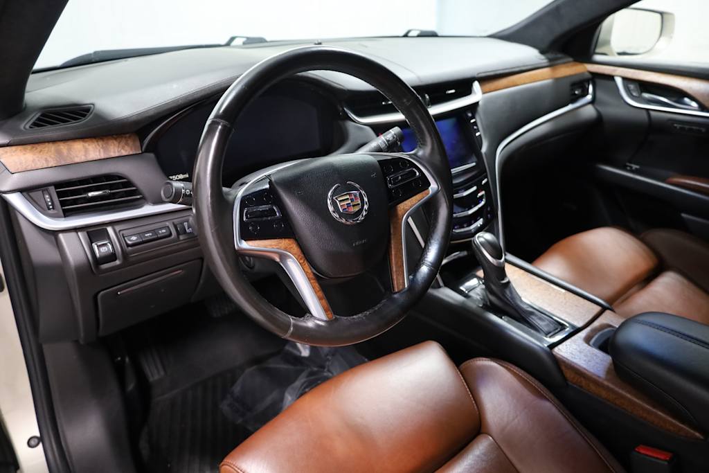 Thumbnail: 2015 Cadillac XTS - 2