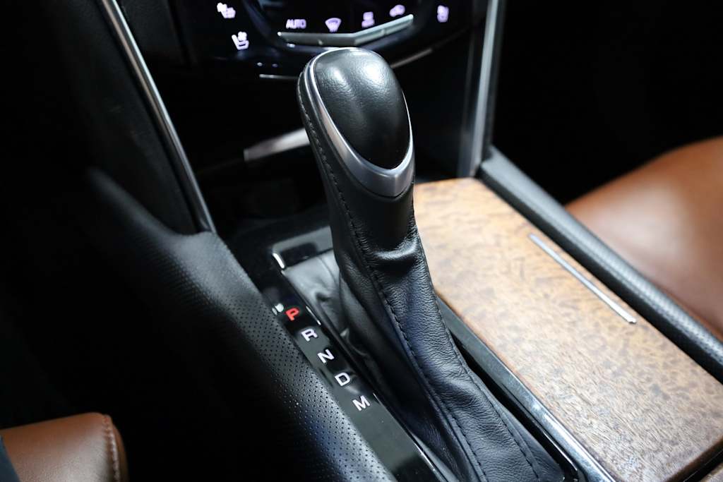 Thumbnail: 2015 Cadillac XTS - 16