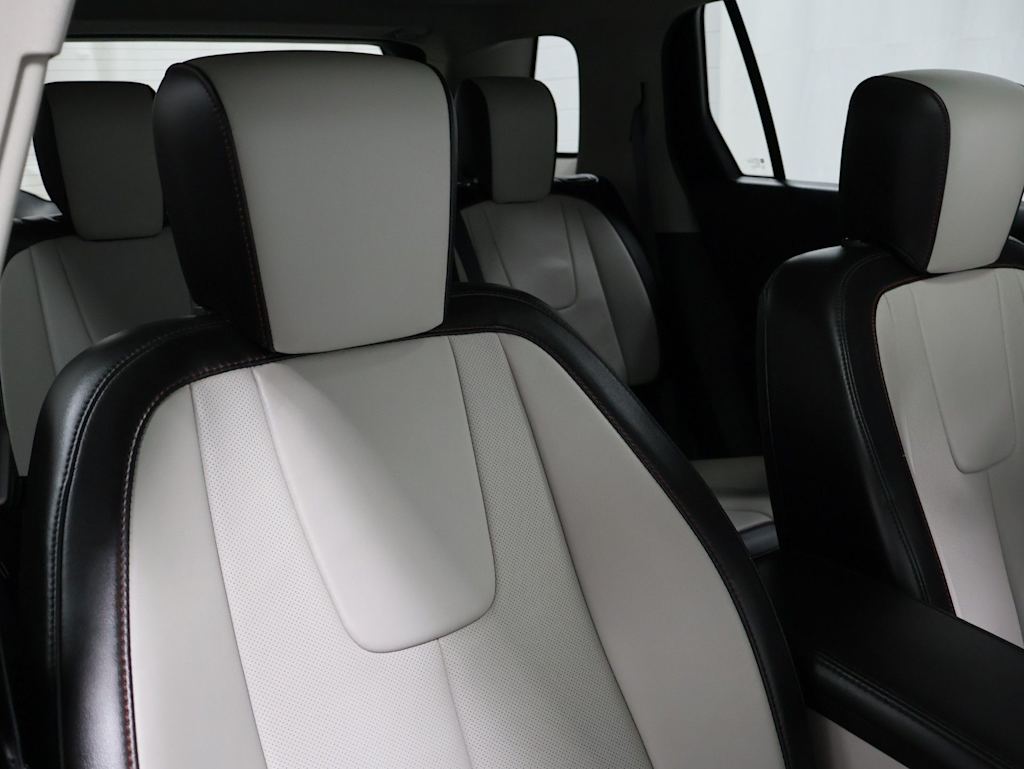 Thumbnail: 2016 GMC Terrain - 31