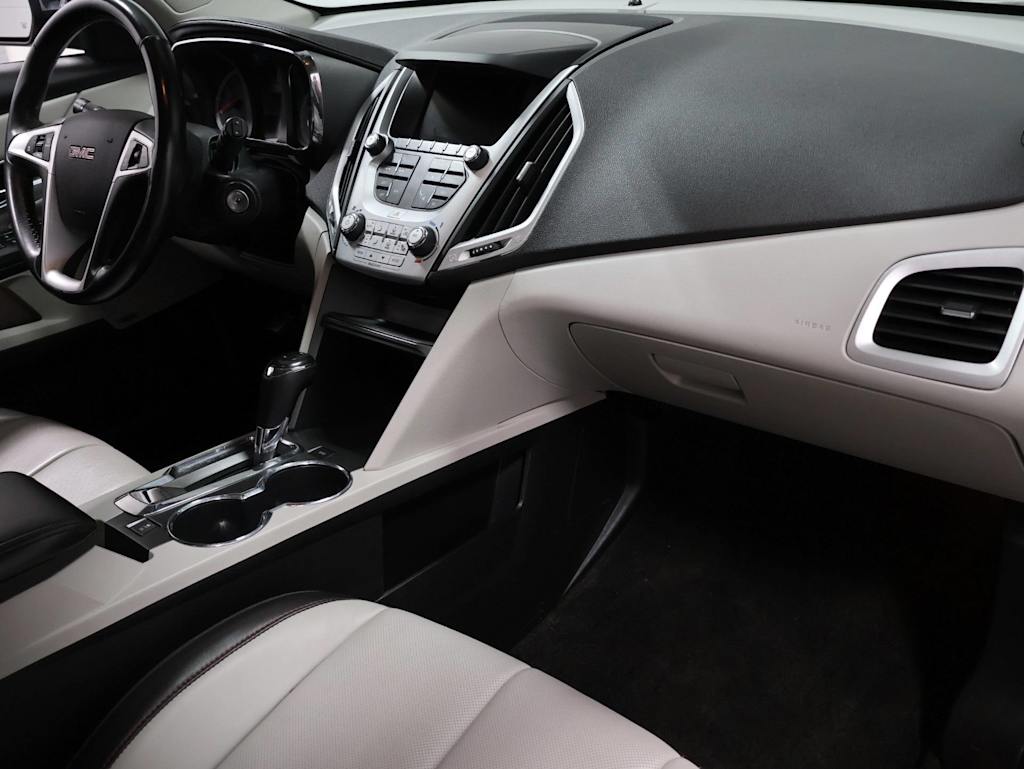 Thumbnail: 2016 GMC Terrain - 10