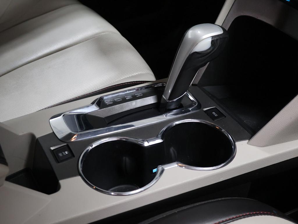 Thumbnail: 2013 Chevrolet Equinox - 17