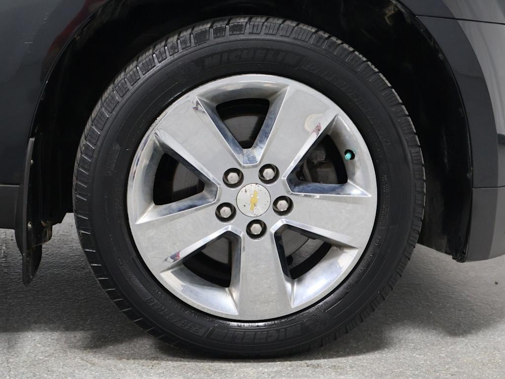 Thumbnail: 2013 Chevrolet Equinox - 24