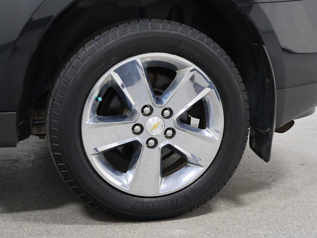 Thumbnail: 2013 Chevrolet Equinox - 40
