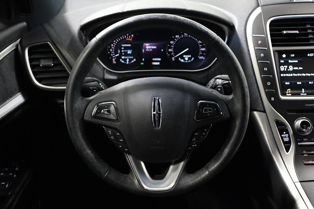 Thumbnail: 2017 Lincoln MKX - 13
