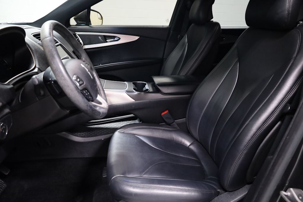 Thumbnail: 2017 Lincoln MKX - 10