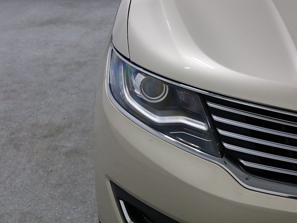 Thumbnail: 2017 Lincoln MKX - 7