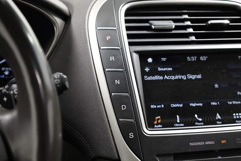 Thumbnail: 2016 Lincoln MKX - 32