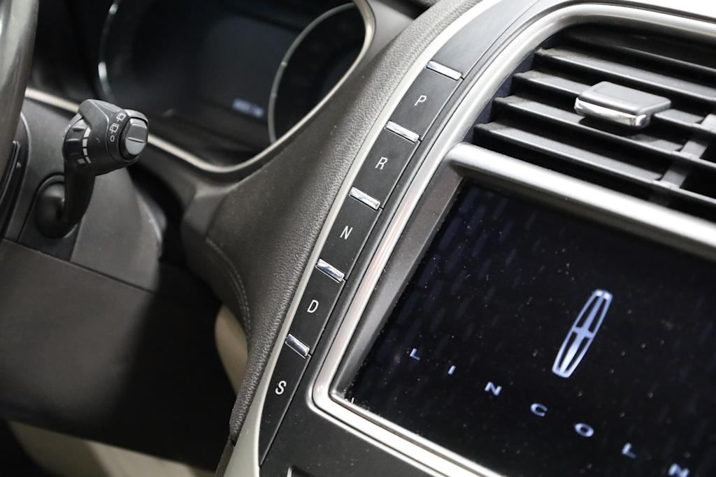 Thumbnail: 2016 Lincoln MKX - 14