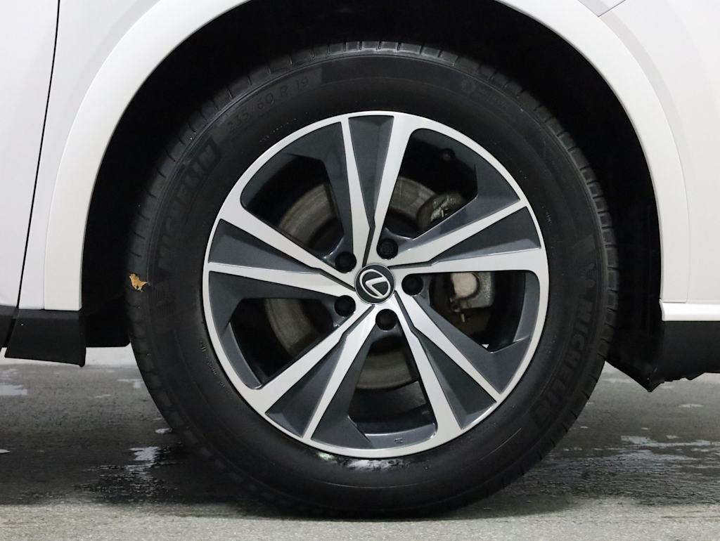 Thumbnail: 2024 Lexus RX - 24