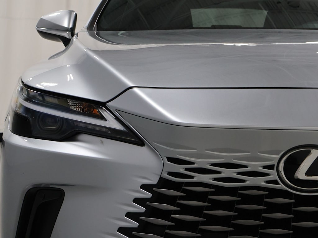 Thumbnail: 2023 Lexus RX - 26